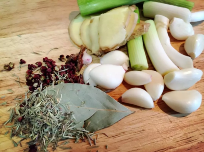 四川老坛子食品官网-泡椒、泡姜、烤鱼调料、火锅底料、龙虾调料